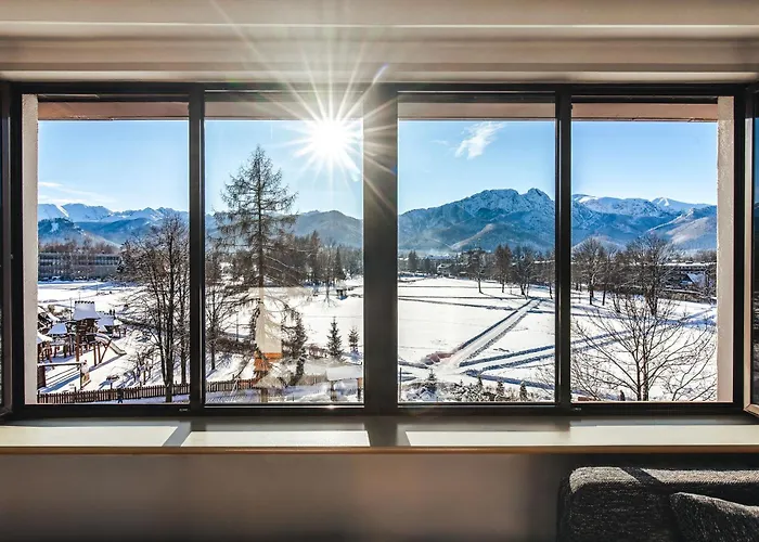 Hotel Helios 300m od Krupówek nowy BASEN od 12 lipca