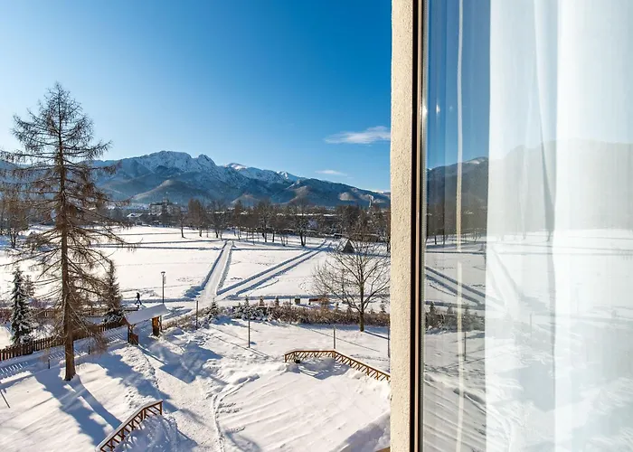 Hotel Helios 300m od Krupówek nowy BASEN od 12 lipca